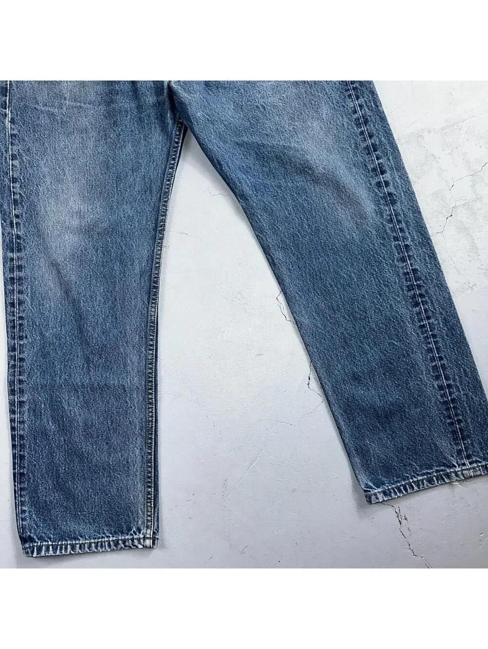 Levis 501 Vintage Y2K Mexico Straight Leg Jeans 38x32 90s Med Wash Act 36x28